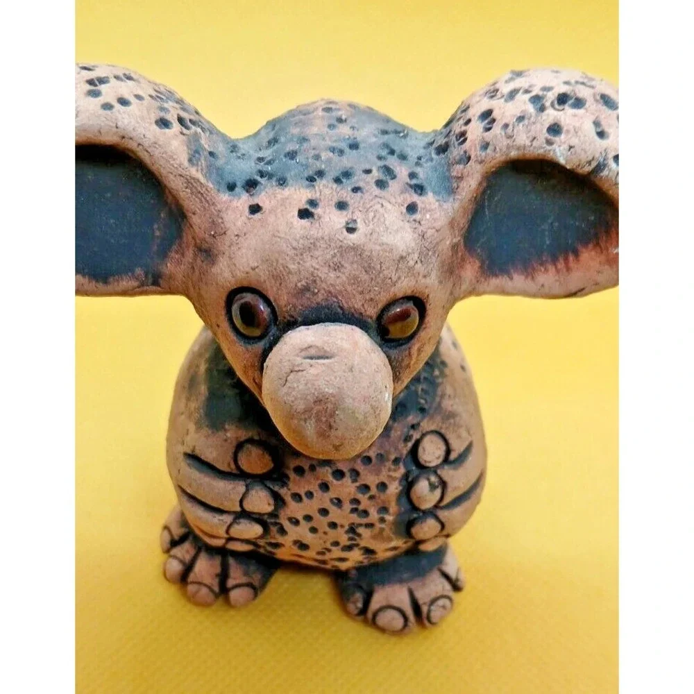 Hand Made Art Potter Sea creature coral body big ears palms Handmade Adorable!